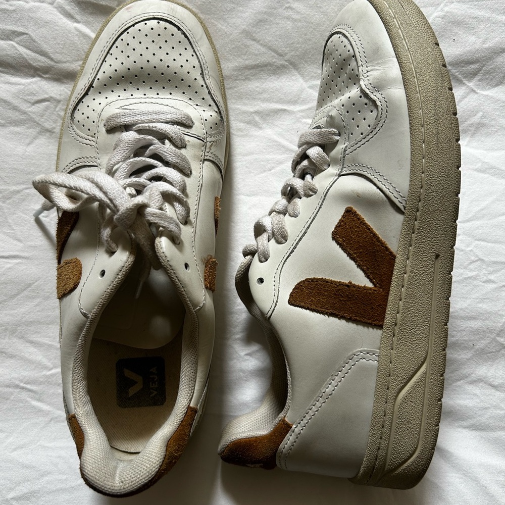Veja Women’s White and Brown Sneakers